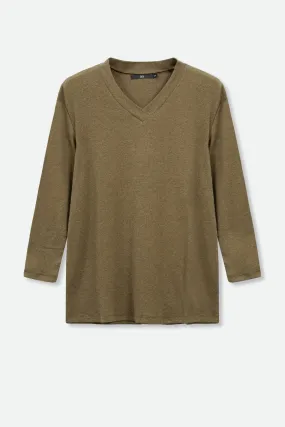 A LINE V NECK IN HEATHERED PIMA COTTON, OLIVE