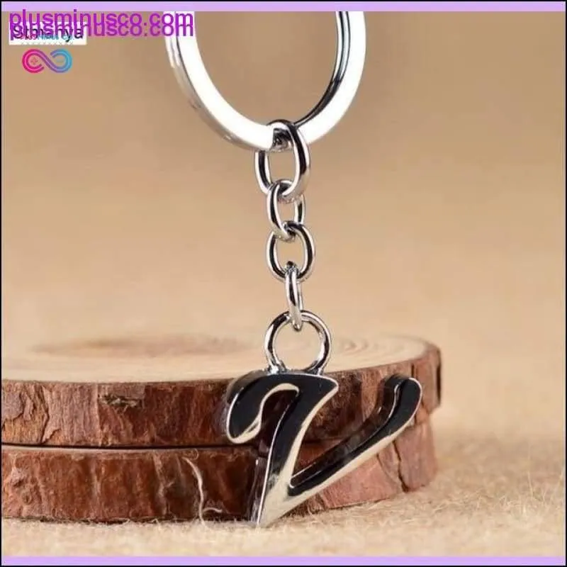 A-Z Letters key Chain Silver Color Metal Keychain Women Car