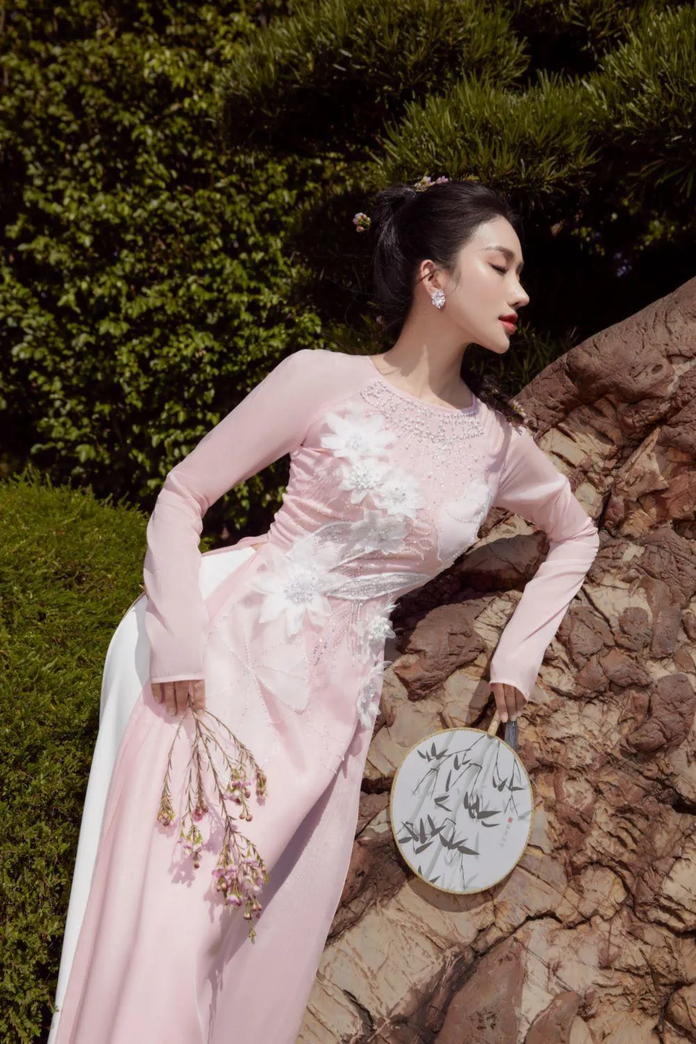 An Chi A-line Long Sleeved Organza Floor Length Ao Dai