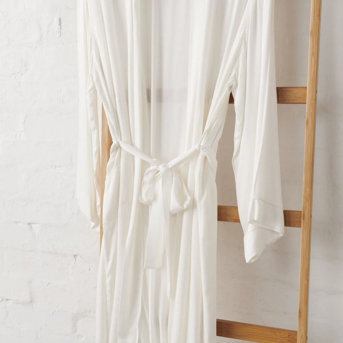 Bamboo Robe - White