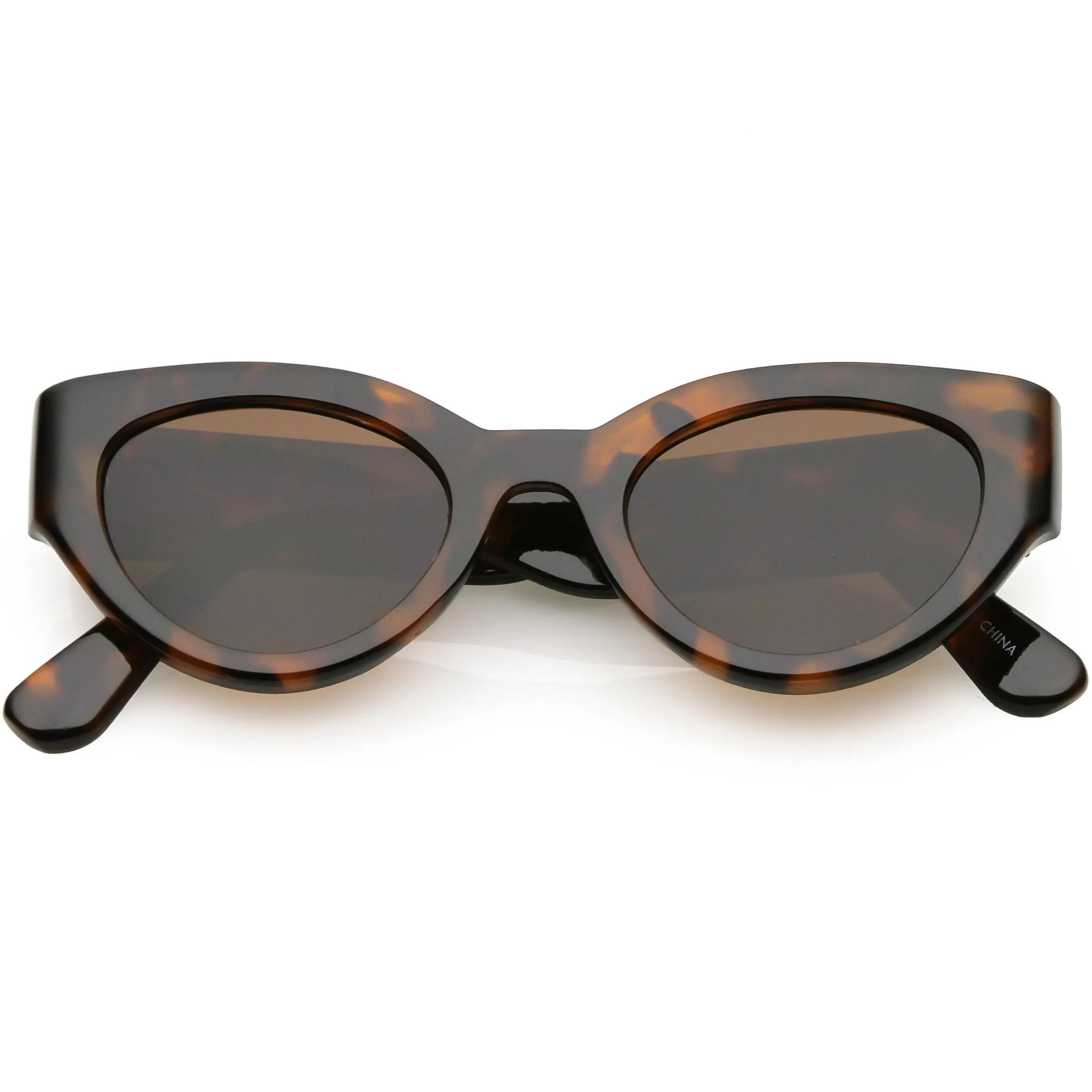 Bold Wide Frame Oval Sunglasses