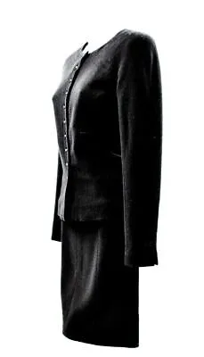 CHANEL - 2002 02A Pearl Button Skirt Suit - Black Blazer Set - CC Zip - 36 US 4