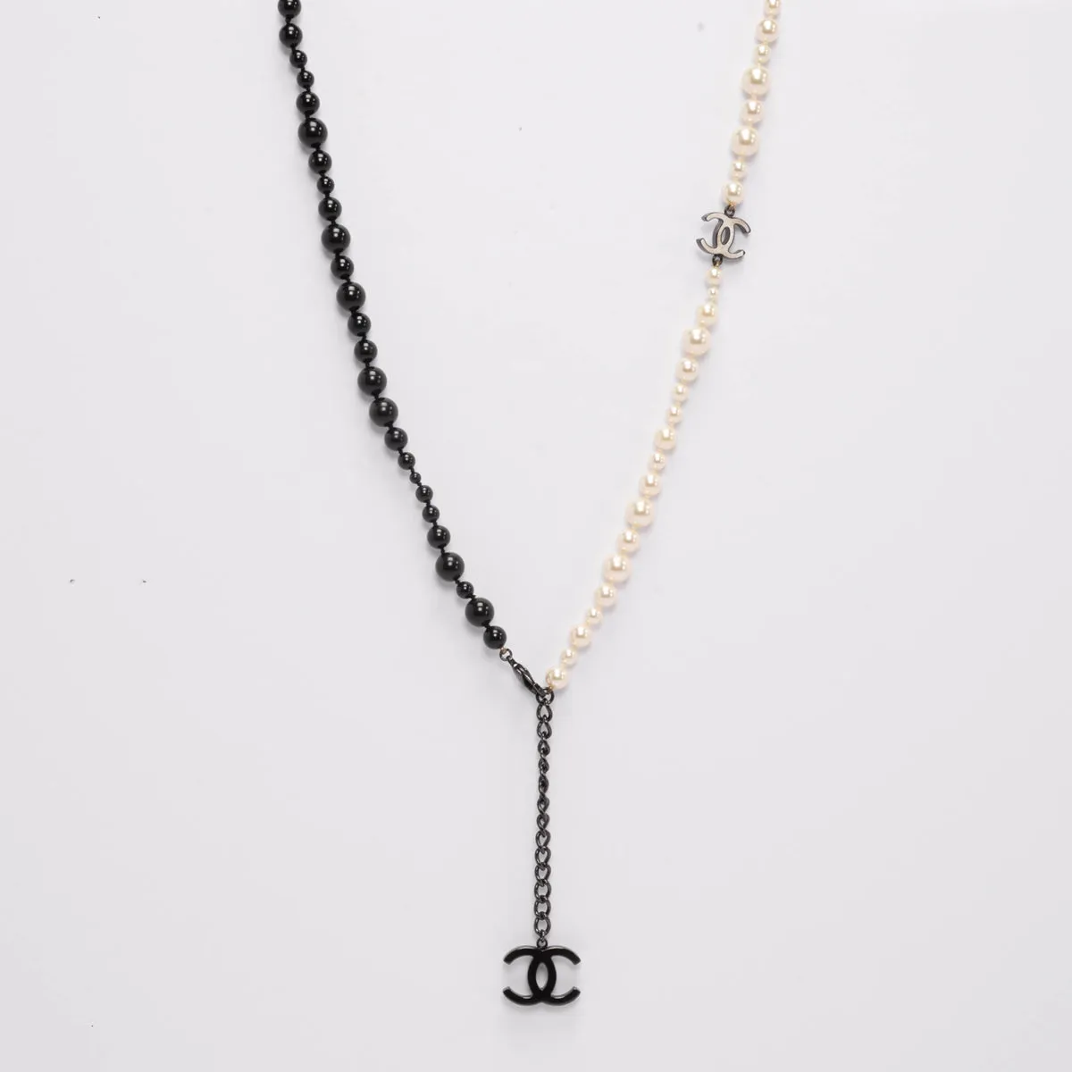 Chanel Black & White Pearl CC Long Necklace