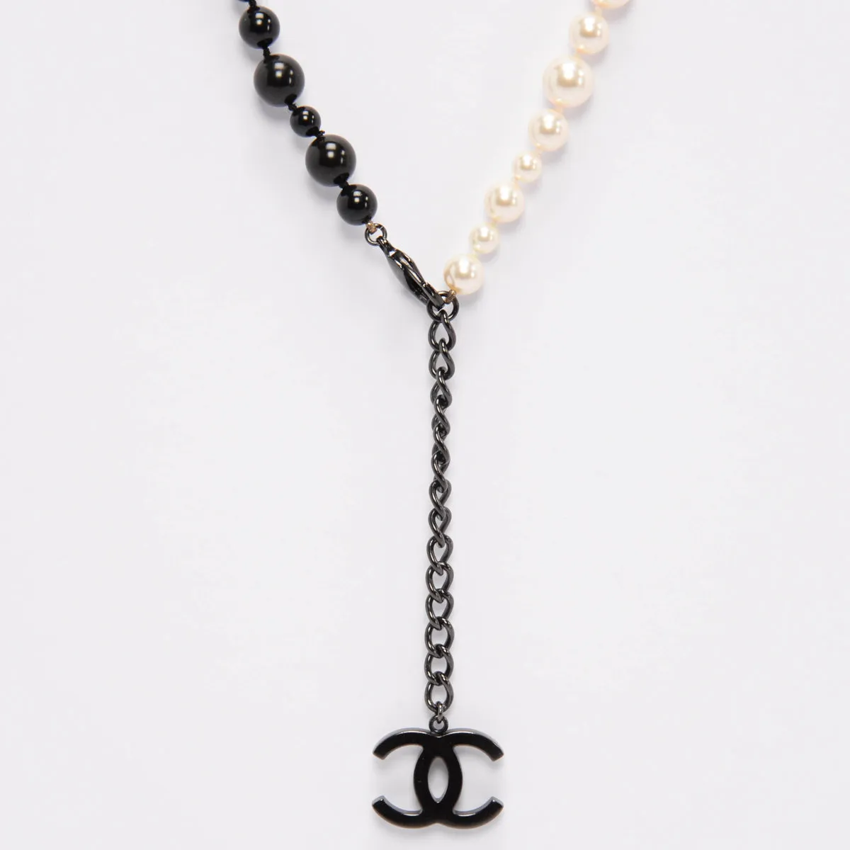 Chanel Black & White Pearl CC Long Necklace