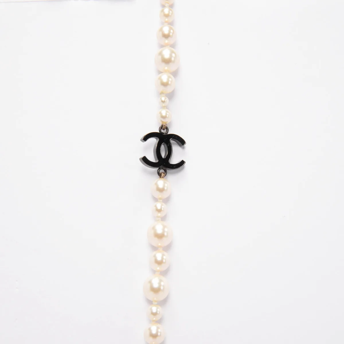 Chanel Black & White Pearl CC Long Necklace