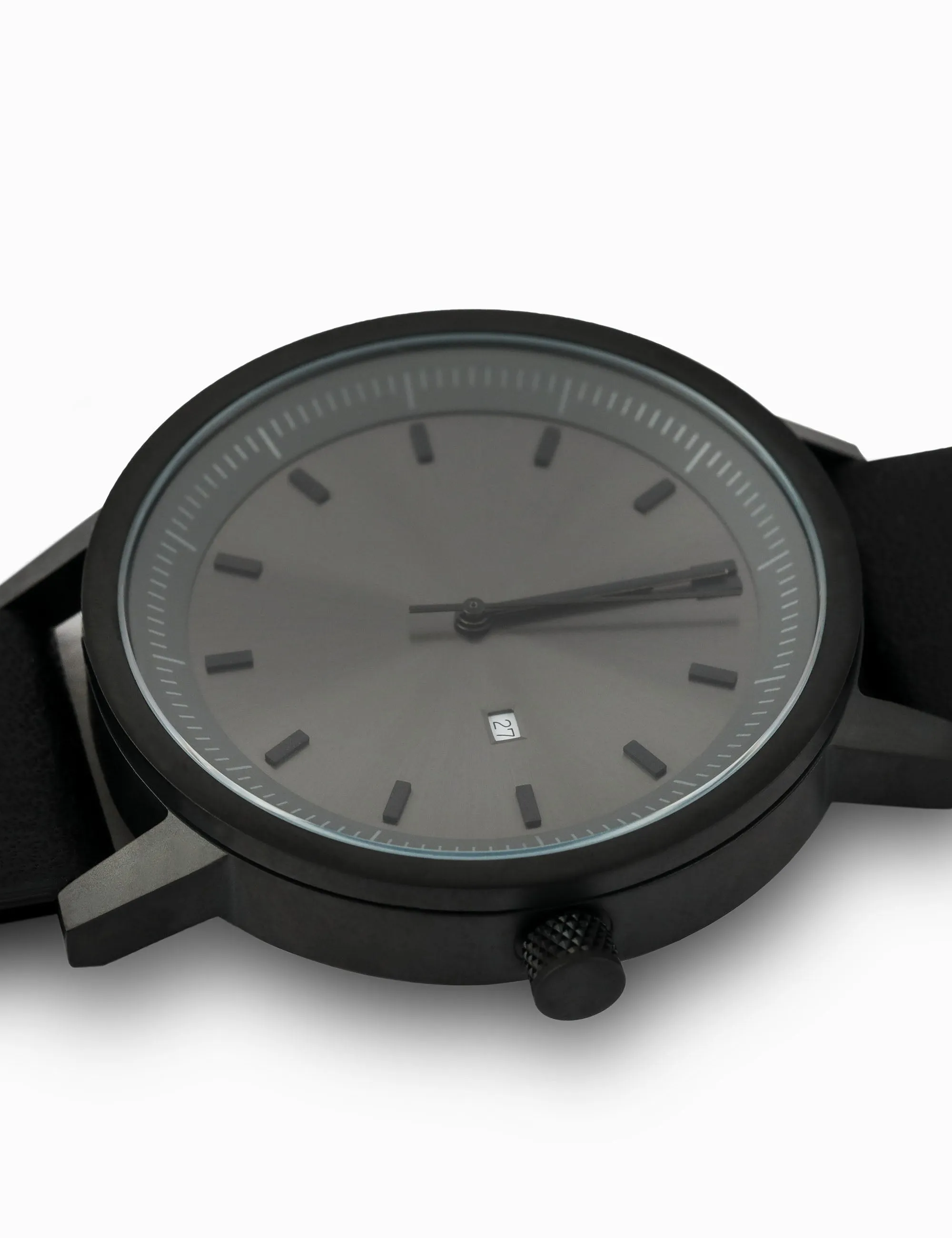 Dixon Watch 42mm -  Black/Black/Black