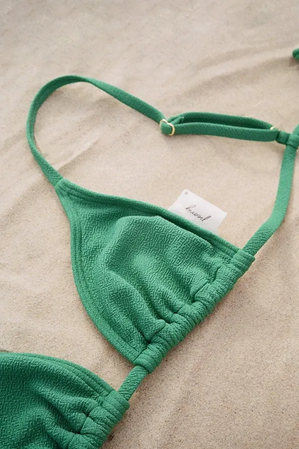 Fern string bikini