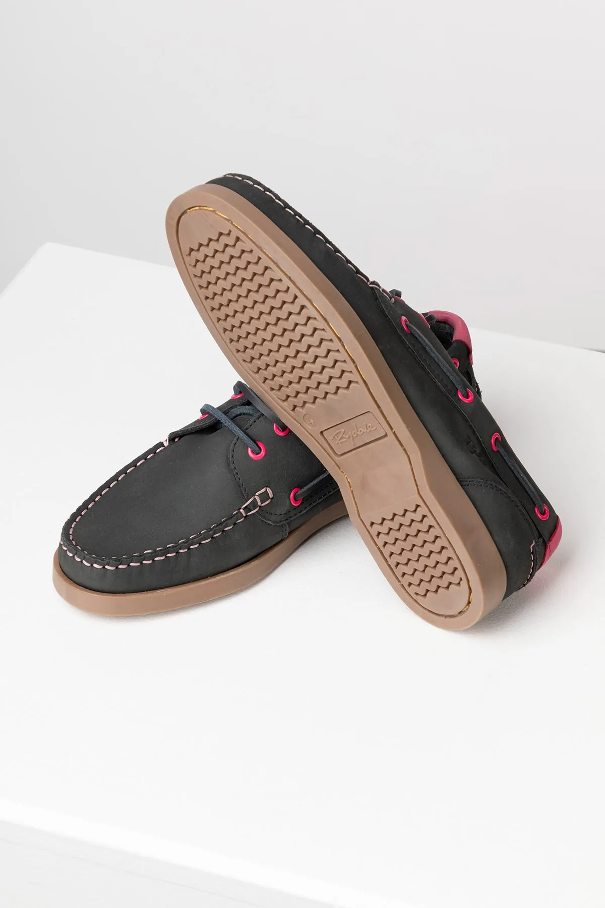 Ladies Leather Deck Shoes - Reighton