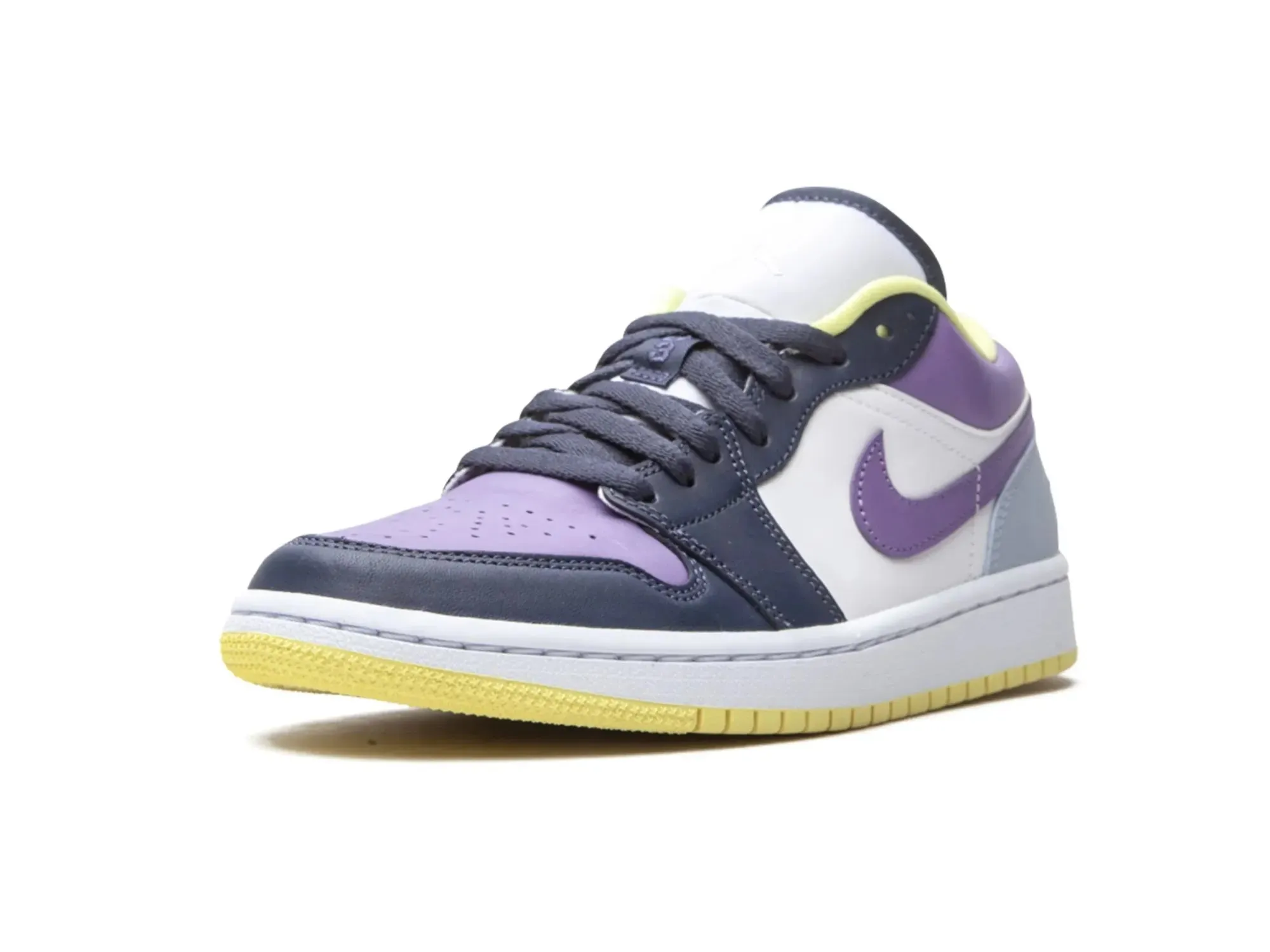 Nike Air Jordan 1 Low "Purple Magenta"