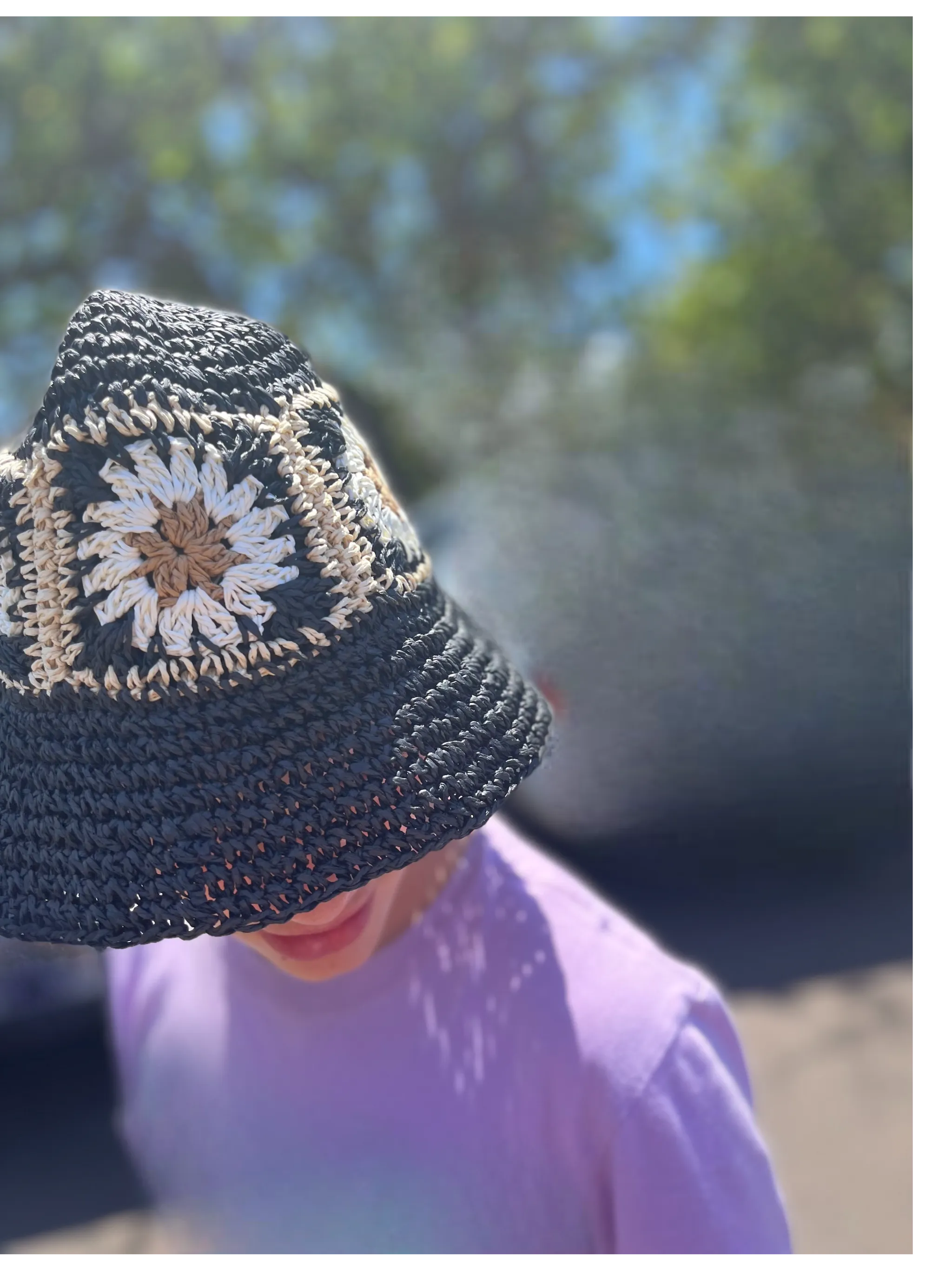 Straw Crochet Bucket in Black Daisy Hat