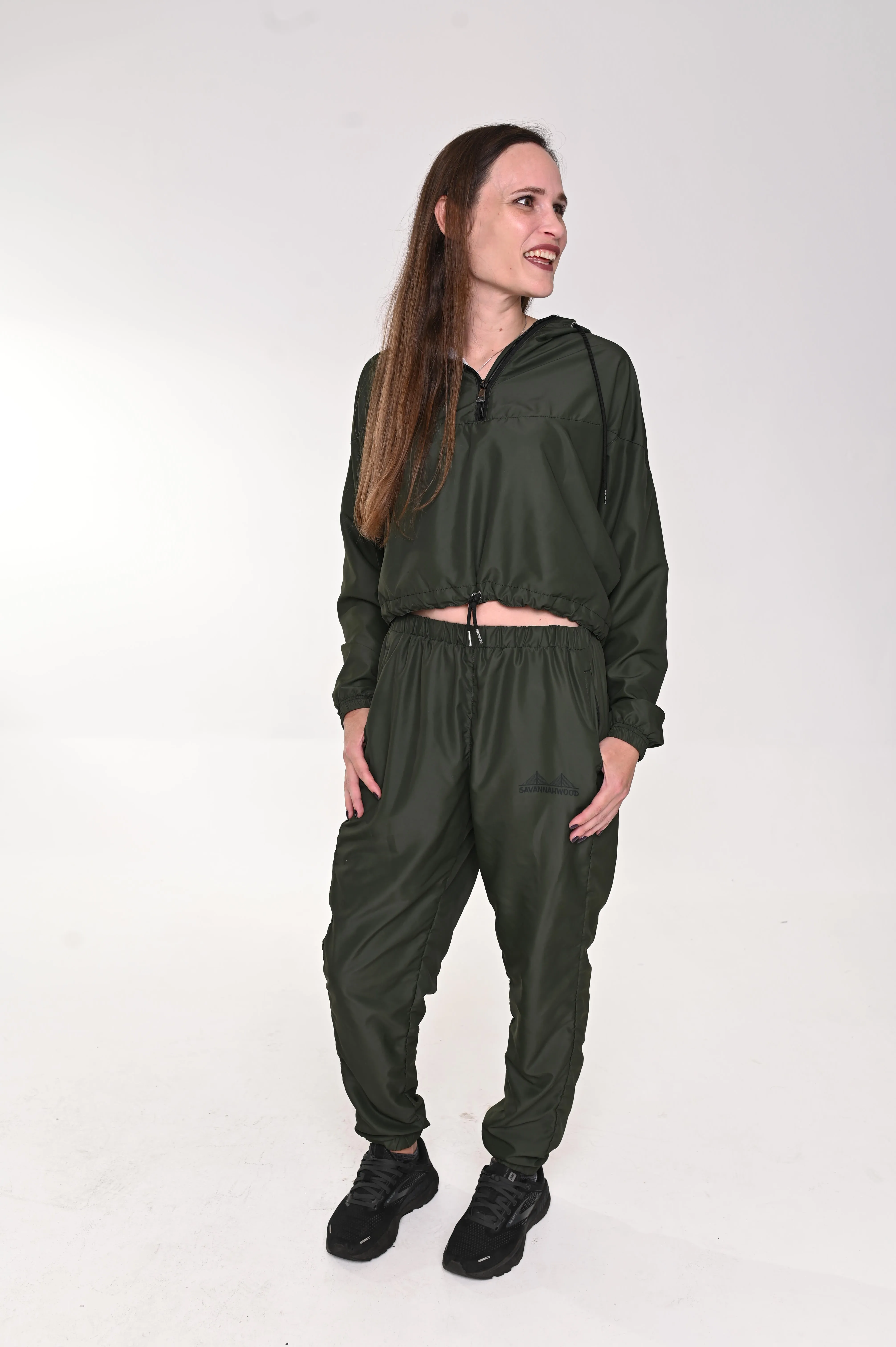 Women’s cropped windbreaker Karaka/Black